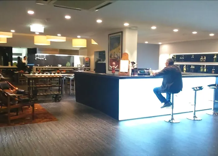 호텔 Rali Viana 3*